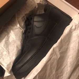 Low Top Air Force 1’s